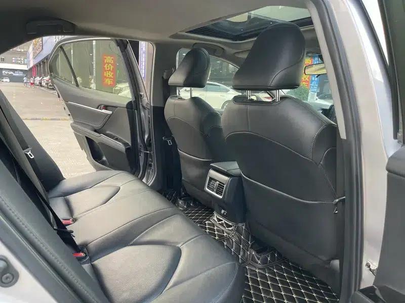 Camry 2021 Hybrid 2.5HGVP Leading Edition — миниатюра 17