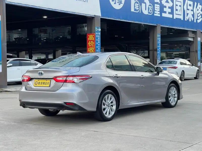 Camry 2021 Hybrid 2.5HGVP Leading Edition — миниатюра 6