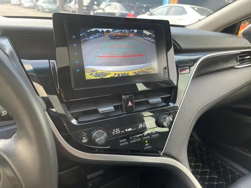 Camry 2021 Hybrid 2.5HGVP Leading Edition — миниатюра 9