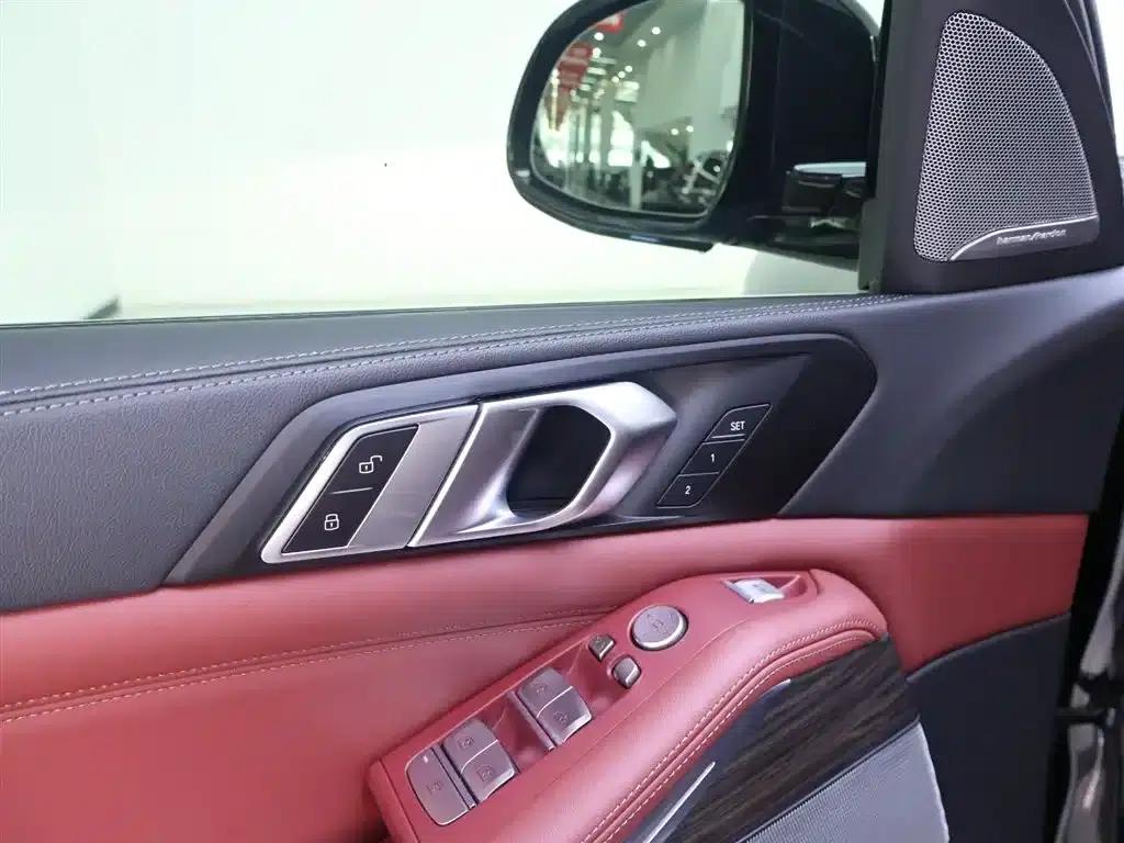 BMW X5 2022 Facelift xDrive 40Li M Sport Package — миниатюра 17
