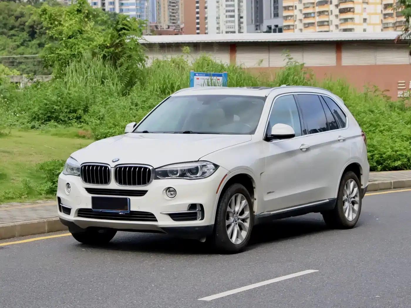 2014 BMW X5 xDrive35i Luxury (Imported) — миниатюра 1