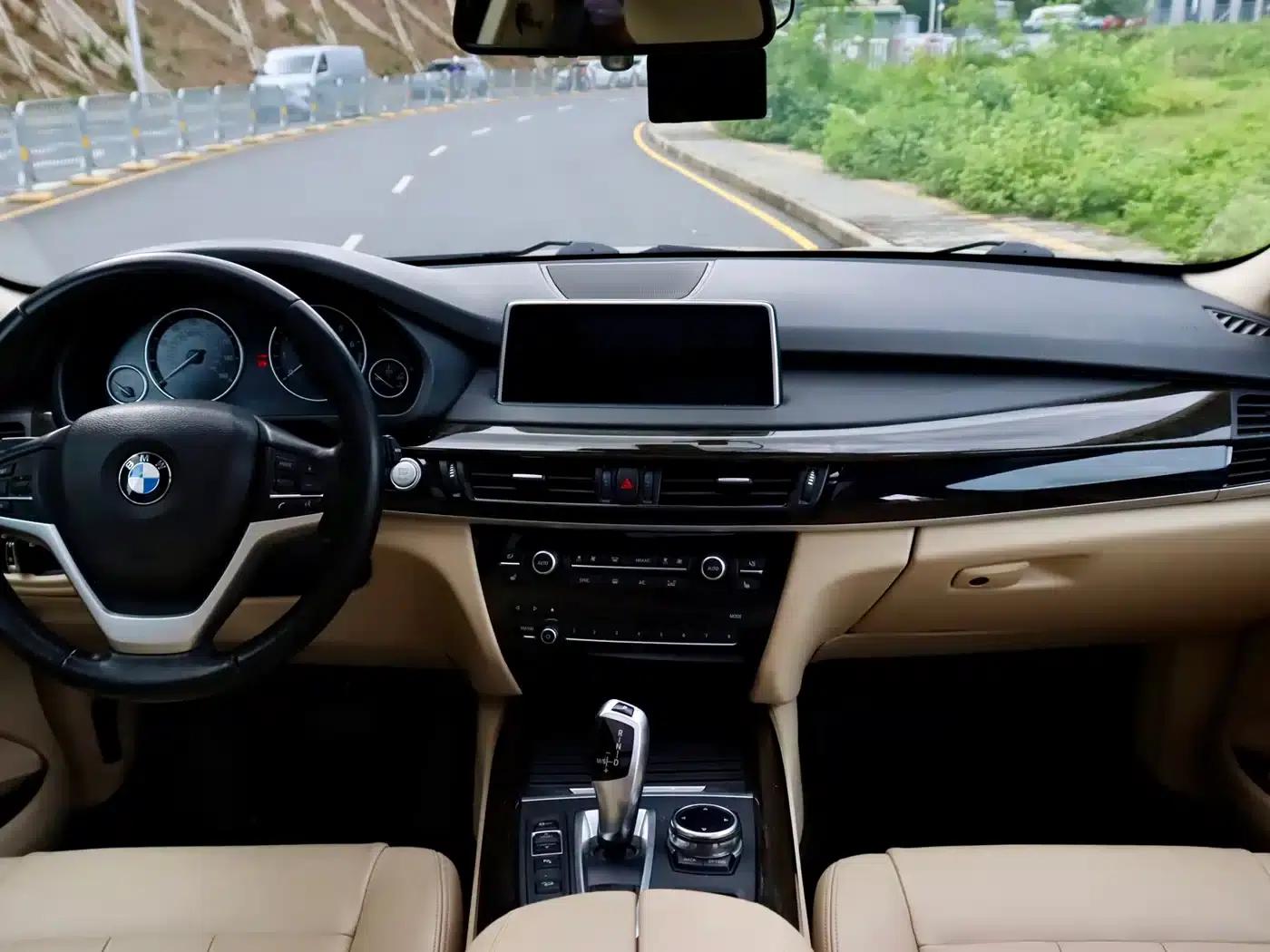 2014 BMW X5 xDrive35i Luxury (Imported) — миниатюра 11