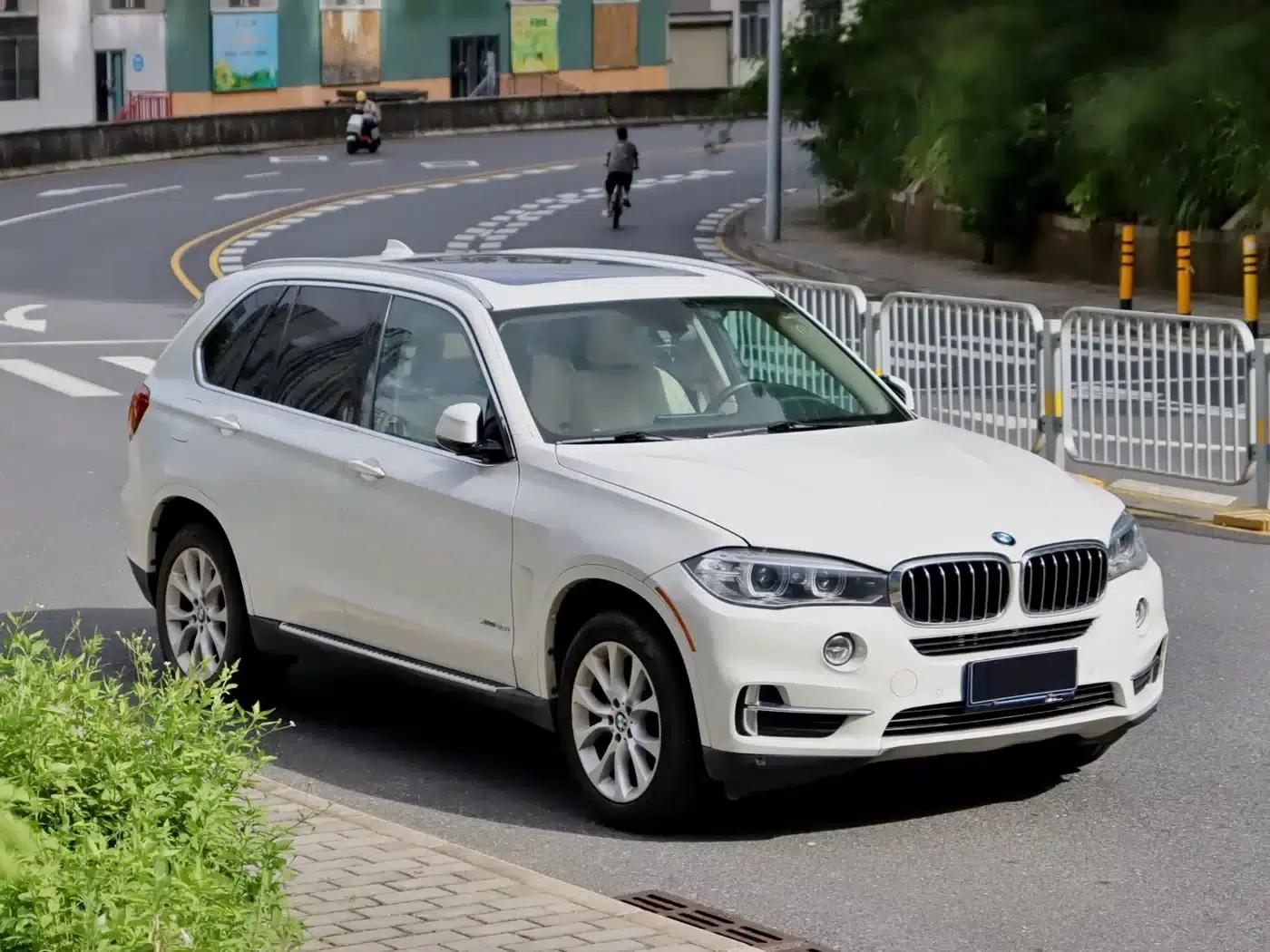 2014 BMW X5 xDrive35i Luxury (Imported) — миниатюра 3