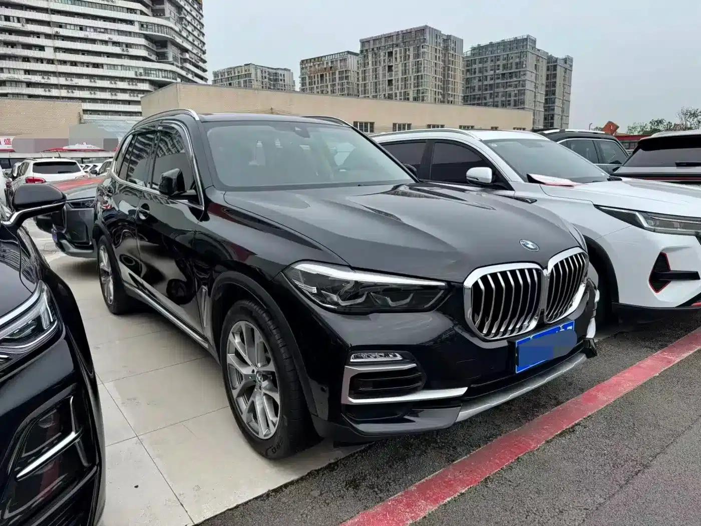2021 BMW X5 Imported xDrive30i X Design Package — миниатюра 3