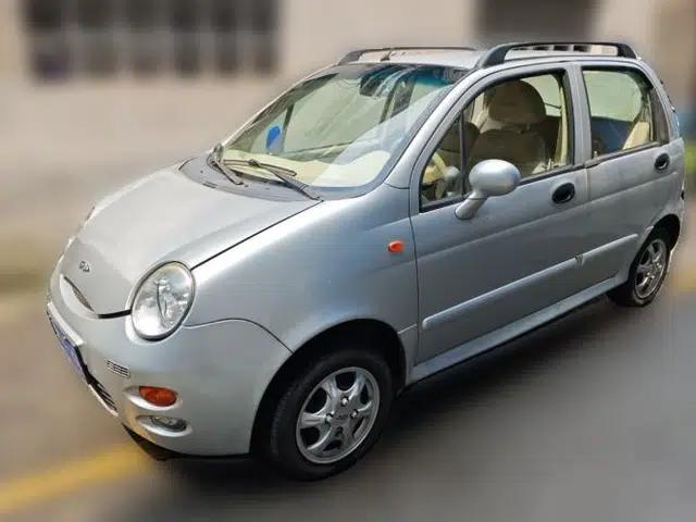 Chery QQ3 2012 Stylish Edition 1.0L Manual Start-Up Model