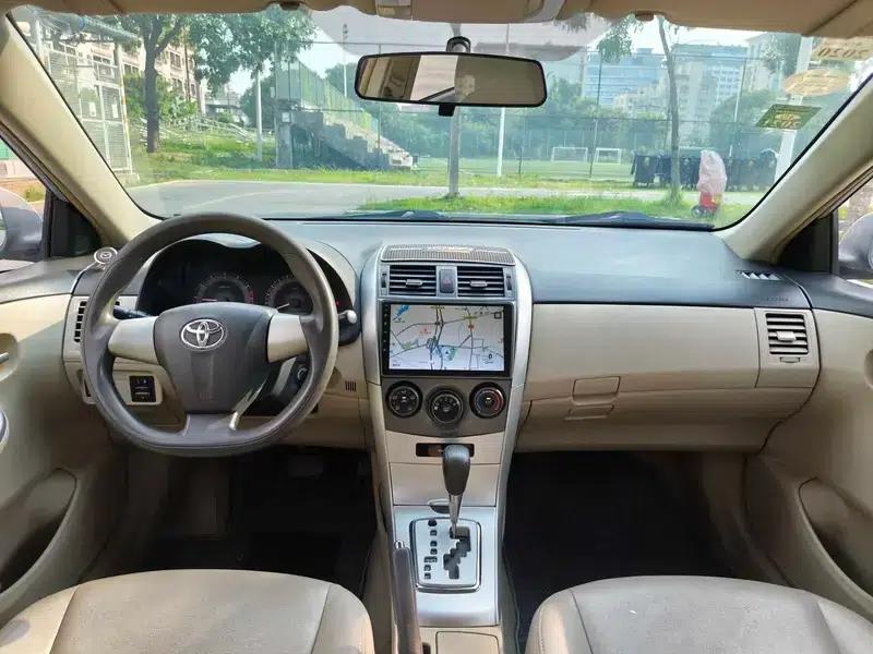 2012 Toyota Corolla Premium Edition 1.6L Automatic GL — миниатюра 13