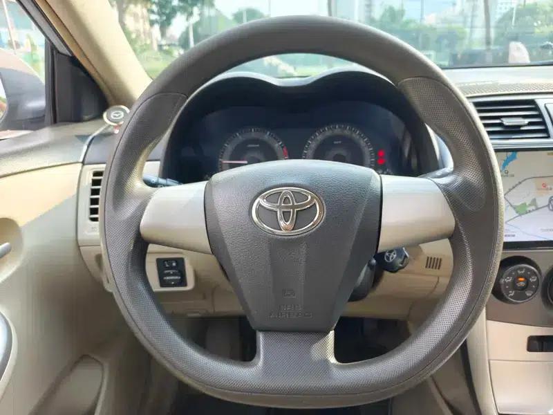 2012 Toyota Corolla Premium Edition 1.6L Automatic GL — миниатюра 14