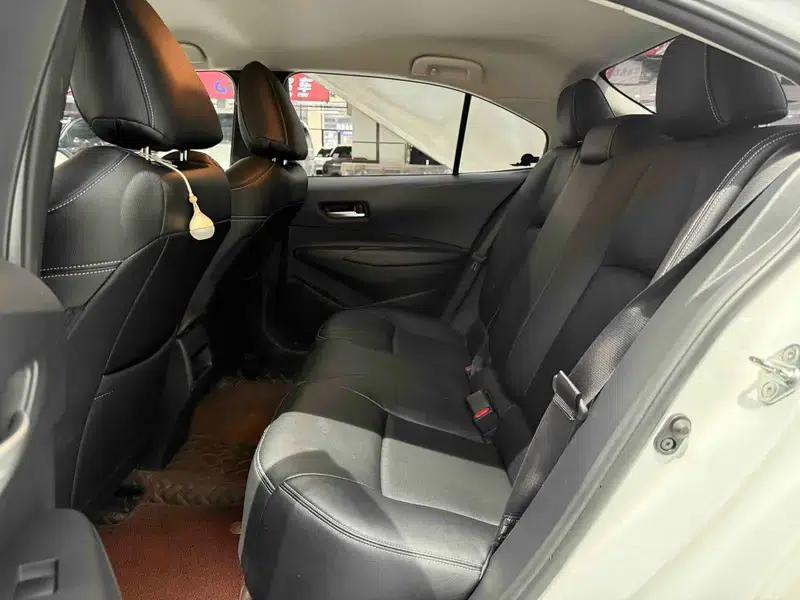 2021 Toyota Corolla 1.2T S-CVT Pioneer Edition — миниатюра 16