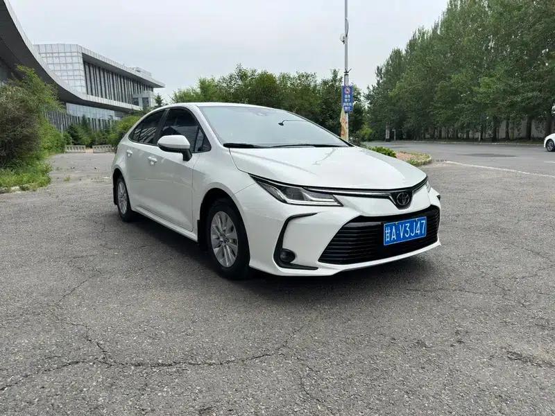2022 Toyota Corolla 1.5L CVT Pioneer Edition — миниатюра 3