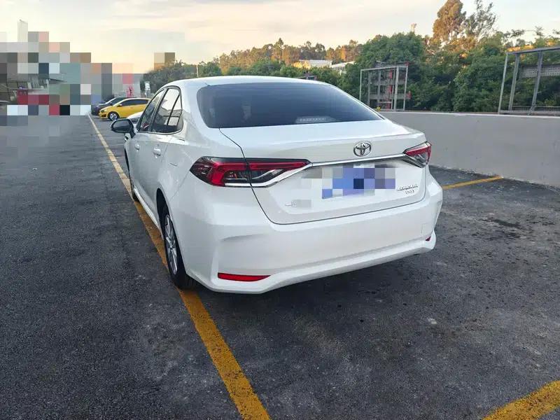 2023 Toyota Corolla 1.2T S-CVT Pioneer Edition — миниатюра 4