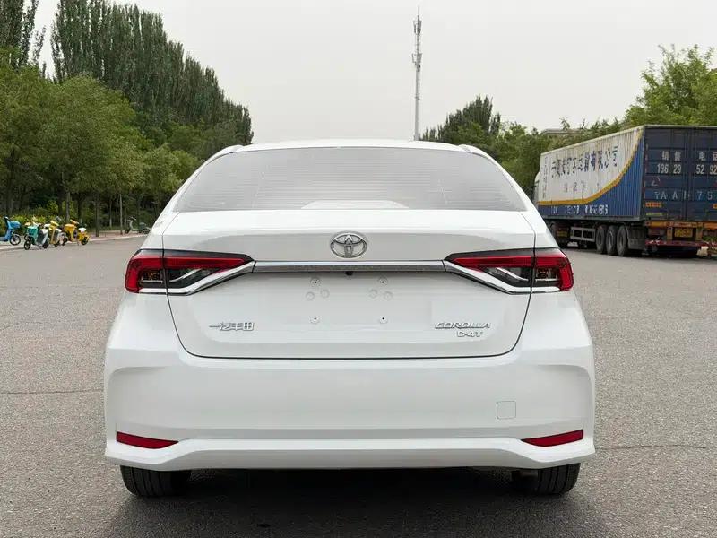 2024 Toyota Corolla 1.2T S-CVT Elite Edition — миниатюра 5