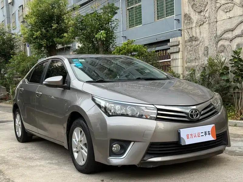 2014 Corolla 1.6L CVT GL — миниатюра 3
