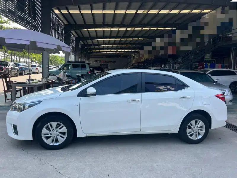 2014 Corolla 1.6L CVT GL — миниатюра 3
