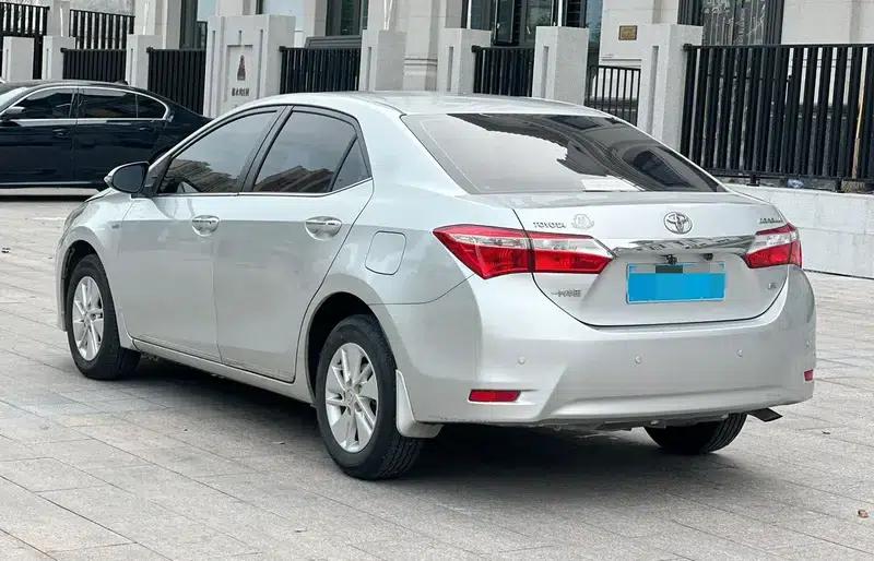 2017 Corolla 1.6L CVT GL — миниатюра 4