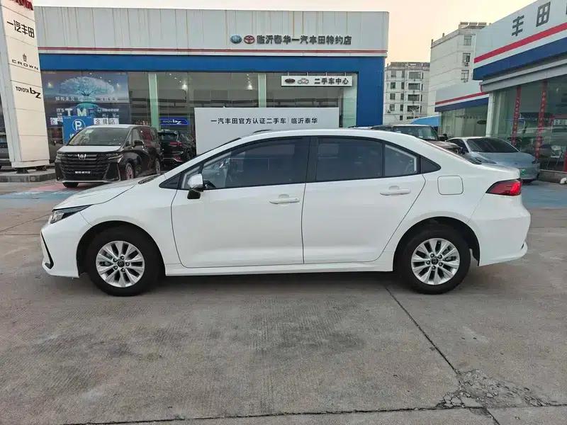 2023 Toyota Corolla 1.2T S-CVT Pioneer Edition — миниатюра 3
