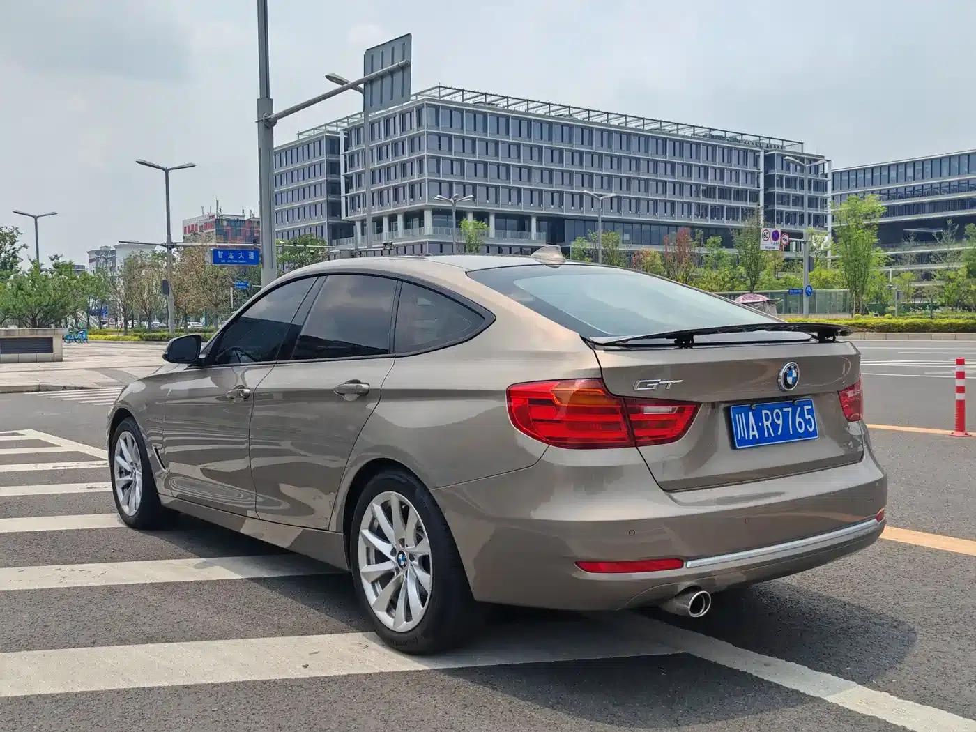 BMW 3 Series GT 2013 320i Luxury Design Package — миниатюра 4