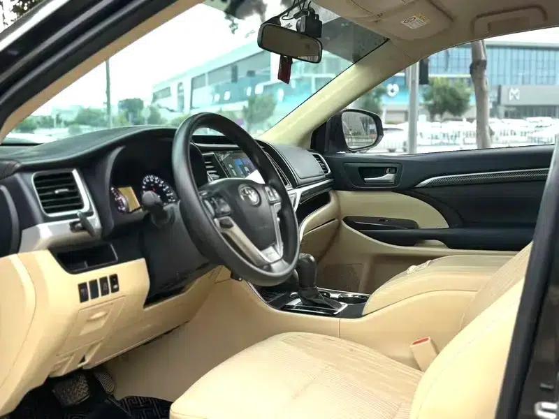 2021 Toyota Highlander 2.0T AWD Elite Edition 7-seater — миниатюра 8