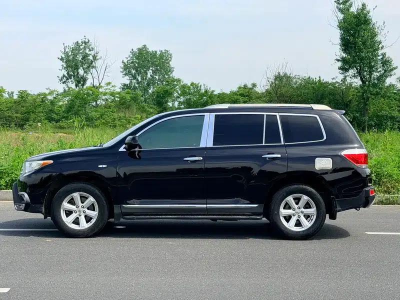 2013 Highlander 2.7L 2WD 5-seater Purple Gold Edition — миниатюра 4