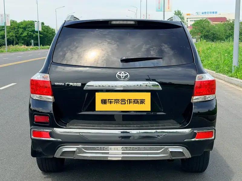 2013 Highlander 2.7L 2WD 5-seater Purple Gold Edition — миниатюра 6