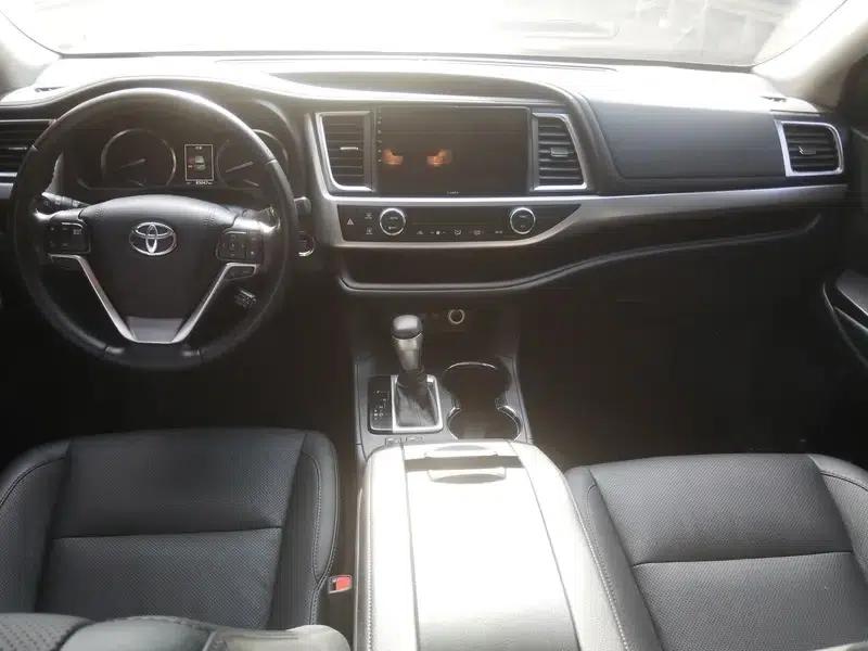 2021 Toyota Highlander 2.0T AWD Luxury 7-seater — миниатюра 7