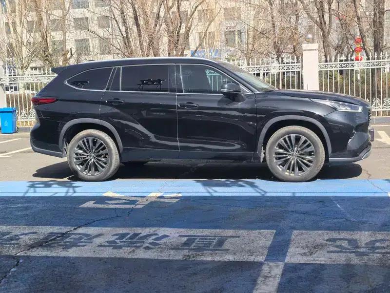 2022 Toyota Highlander 380T AWD Premium 7-seater — миниатюра 6