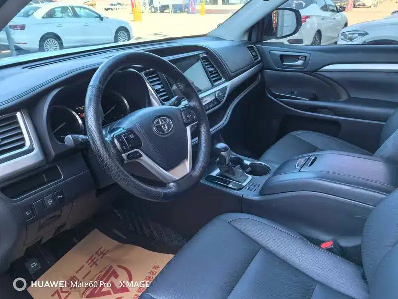 2021 Toyota Highlander 2.0T AWD Elite Edition 7-seater — миниатюра 8