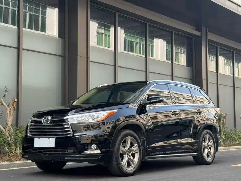 2017 Highlander 2.0T AWD Luxury 7-seater — миниатюра 1