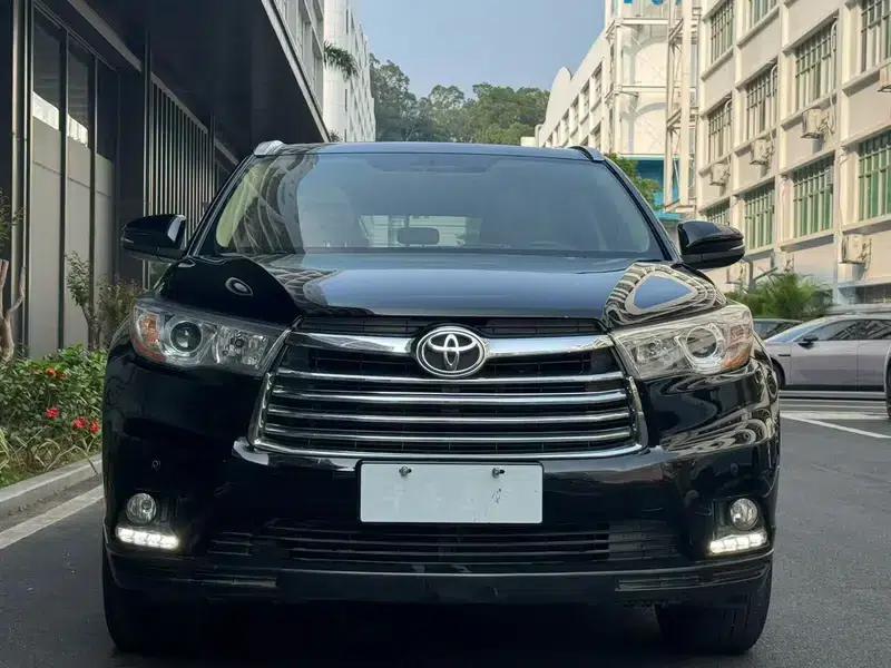 2017 Highlander 2.0T AWD Luxury 7-seater — миниатюра 2
