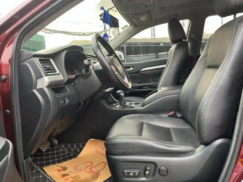 2015 Highlander 2.0T 2WD Luxury 7-seater — миниатюра 9