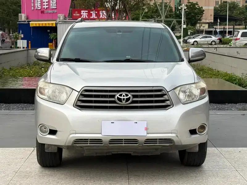 2011 Highlander 2.7L 2WD 7-seater Elite Edition — миниатюра 2