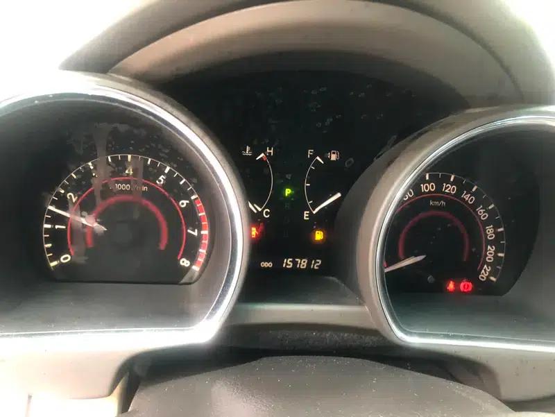 2011 Highlander 2.7L 2WD 7-seater Elite Edition — миниатюра 9