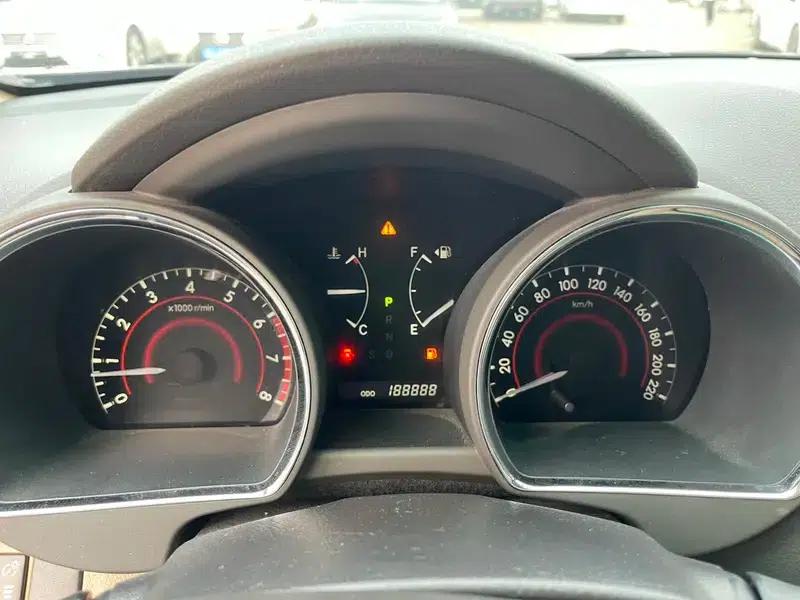 Highlander 2009 2.7L 2WD 7-seater Luxury Edition — миниатюра 8