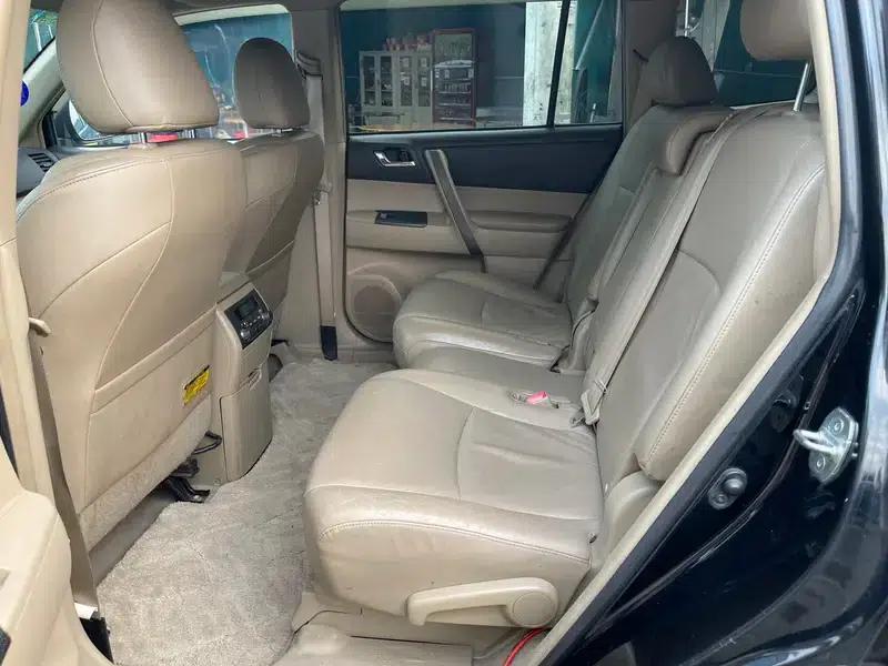 Highlander 2009 2.7L 2WD 7-seater Luxury Edition — миниатюра 10