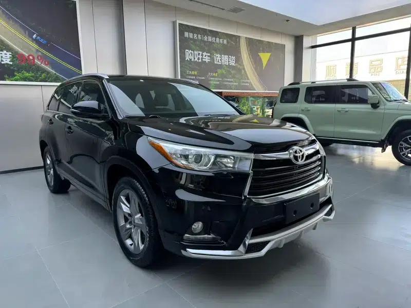 2015 Highlander 2.0T 2WD Luxury 7-seater — миниатюра 3