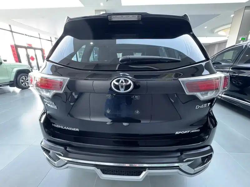 2015 Highlander 2.0T 2WD Luxury 7-seater — миниатюра 5