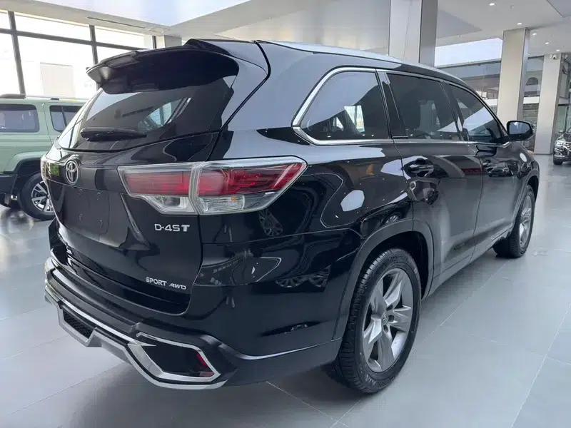 2015 Highlander 2.0T 2WD Luxury 7-seater — миниатюра 6
