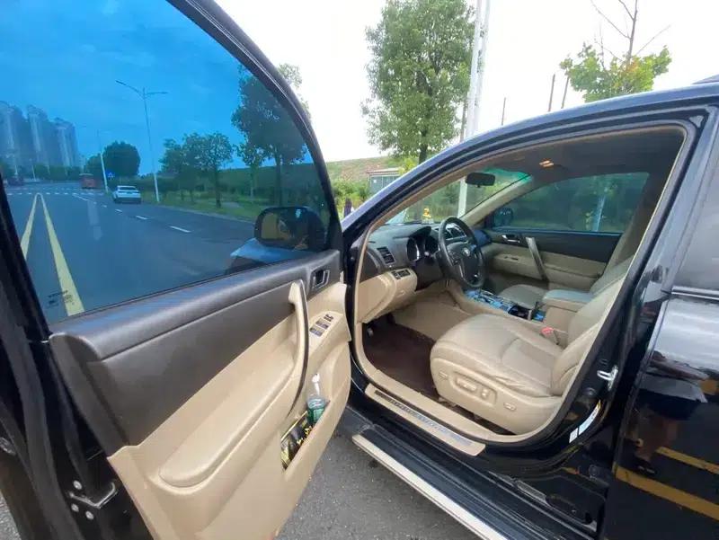 Highlander 2009 2.7L 2WD 7-seater Luxury Edition — миниатюра 17