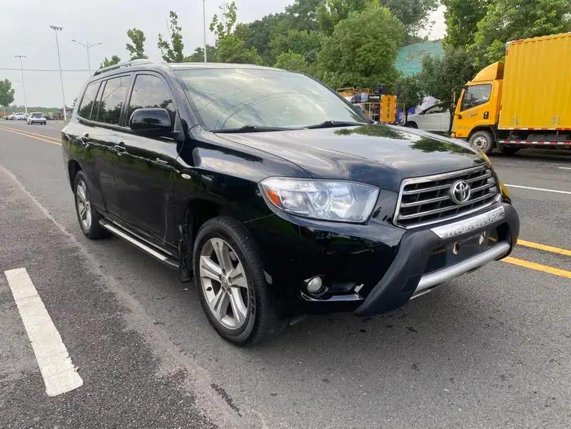 Highlander 2009 2.7L 2WD 7-seater Luxury Edition — миниатюра 3