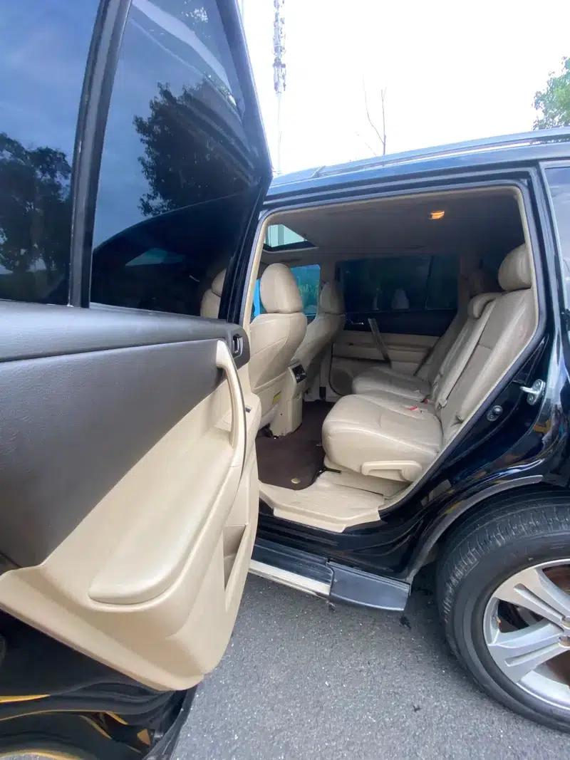 Highlander 2009 2.7L 2WD 7-seater Luxury Edition — миниатюра 10