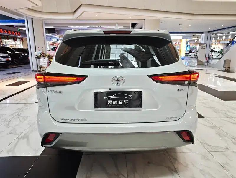 2024 Toyota Highlander Hybrid 2.5L AWD Elite 7-Seater — миниатюра 5