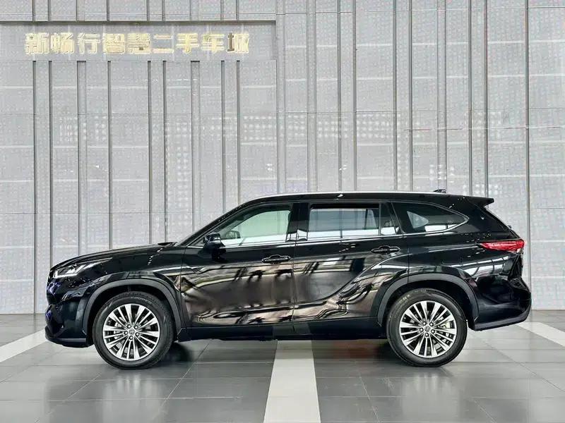 2022 Toyota Highlander 380T AWD Luxury 7-seater — миниатюра 4