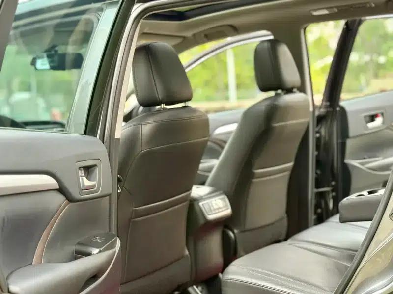 2017 Highlander 2.0T AWD Luxury 7-seater — миниатюра 16