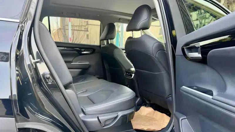 2022 Toyota Highlander 380T AWD Premium 7-seater — миниатюра 22