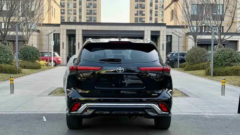 2022 Toyota Highlander 380T AWD Premium 7-seater — миниатюра 5