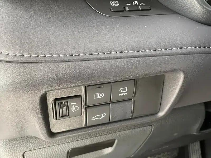 2022 Toyota Highlander Hybrid 2.5L AWD Premium 7-Seater — миниатюра 15