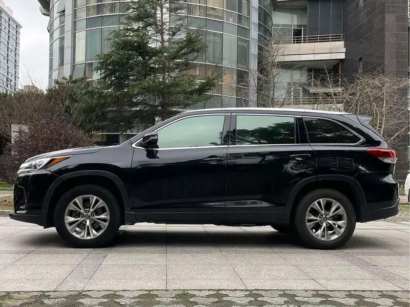 2021 Toyota Highlander 2.0T 2WD Elite Edition 5-seater — миниатюра 4
