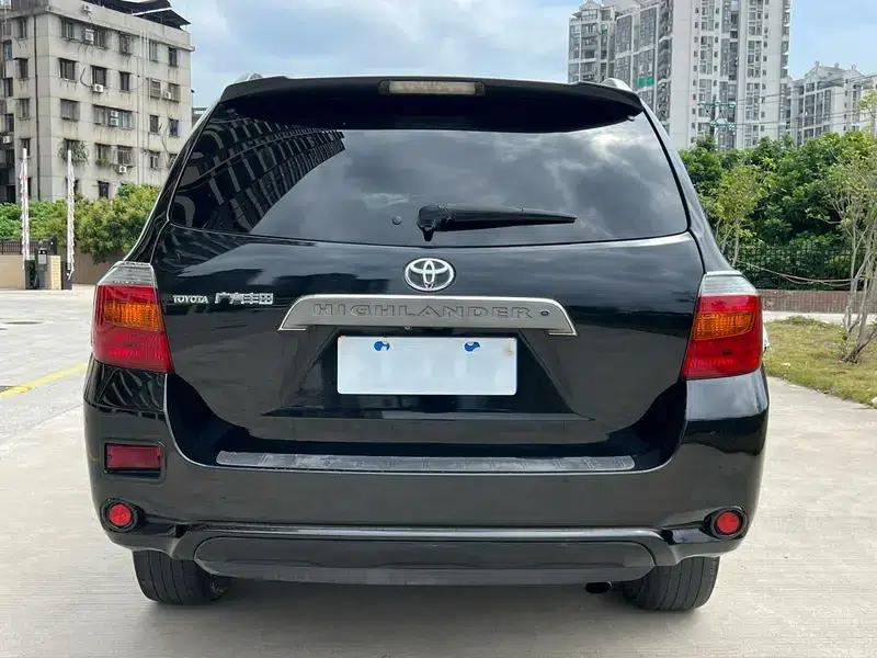 Highlander 2009 2.7L 2WD 7-seater Luxury Edition — миниатюра 5