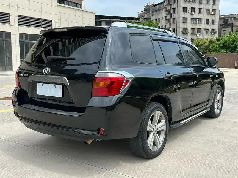 Highlander 2009 2.7L 2WD 7-seater Luxury Edition — миниатюра 6