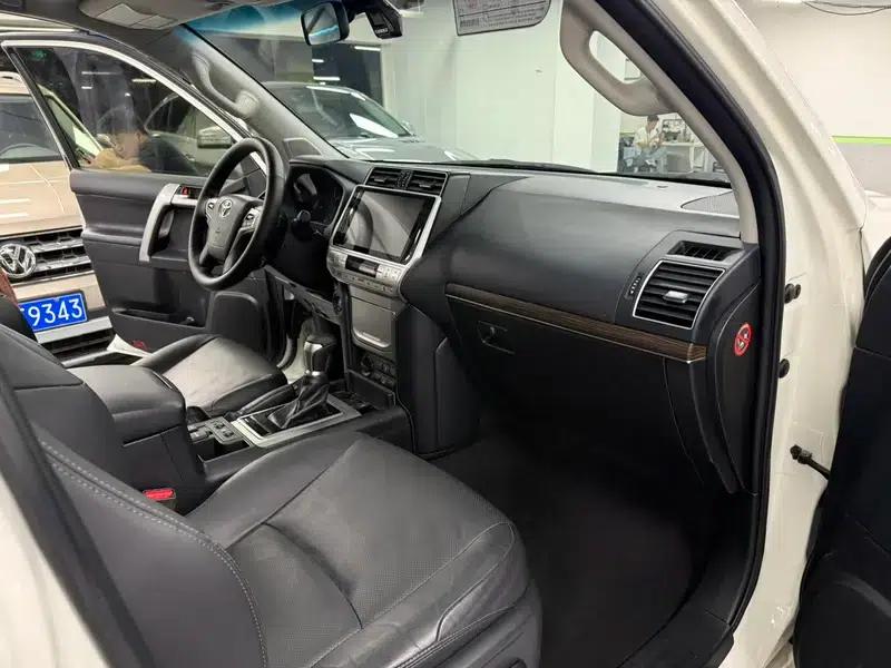 2018 Prado 3.5L Automatic TX-L with Rear-mounted Spare Tire — миниатюра 11