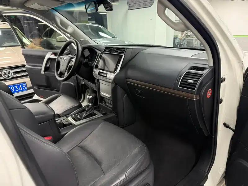 2018 Prado 3.5L Automatic TX-L with Rear-mounted Spare Tire — миниатюра 12